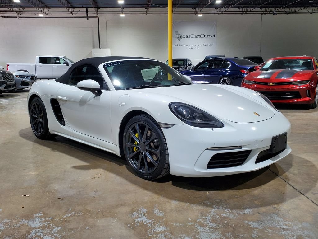 Used 2019 Porsche 718 Boxster RWD image 43