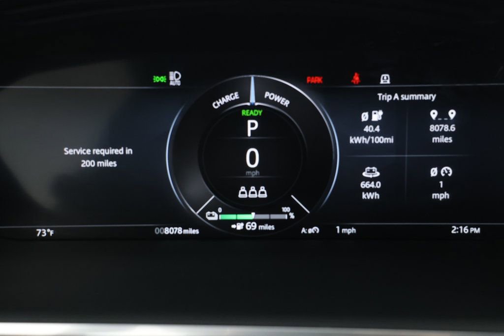 Used 2024 Jaguar I-PACE R-Dynamic HSE image 12