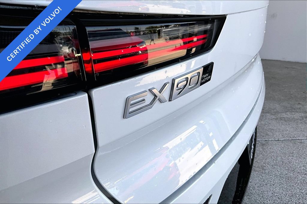 Used 2025 Volvo EX90 Plus AWD/4WD image 39