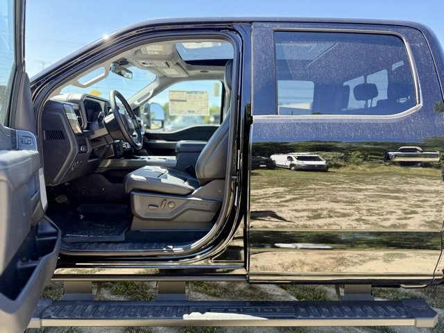 New 2025 Ford F350 Lariat w/ Lariat Ultimate Package image 12