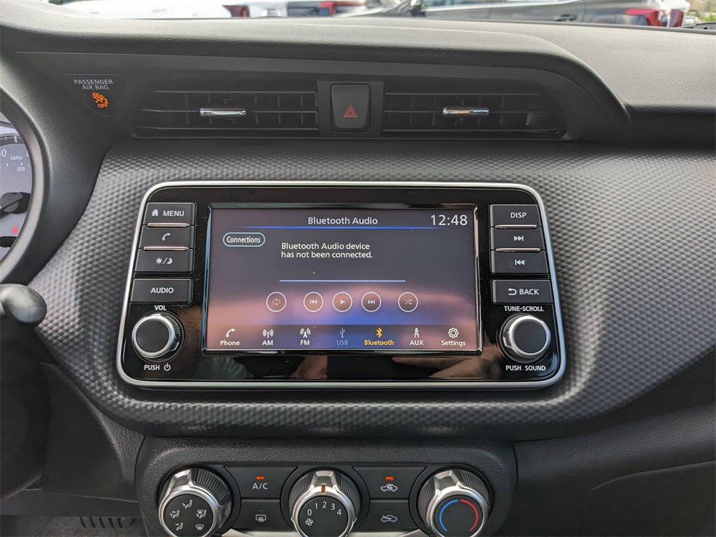 Used 2022 Nissan Kicks S image 23