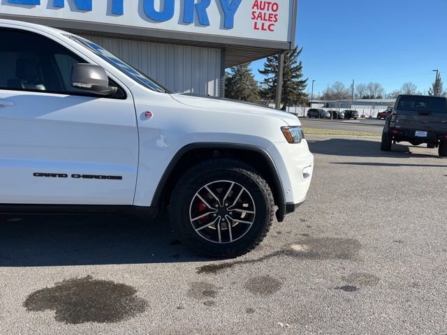 Used 2019 Jeep Grand Cherokee Trailhawk w/ Trailhawk Luxury Group image 14