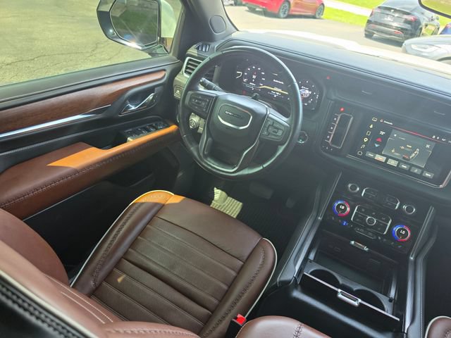 Used 2023 GMC Yukon Denali Ultimate AWD/4WD image 48