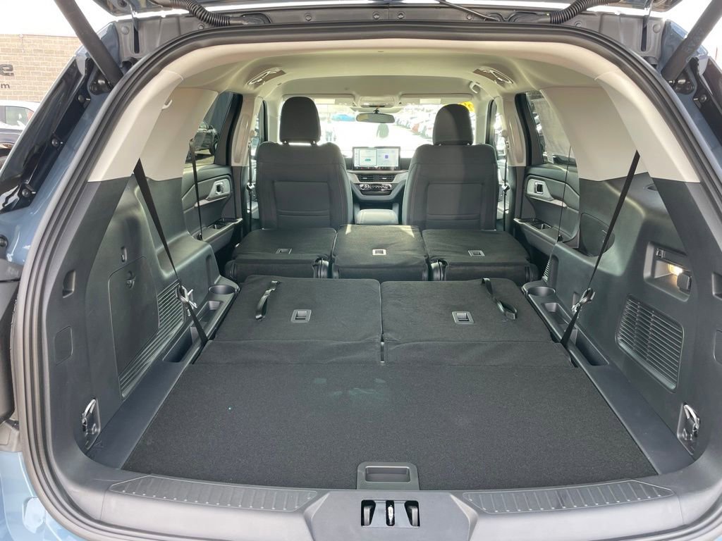 New 2026 Ford Explorer Active image 35