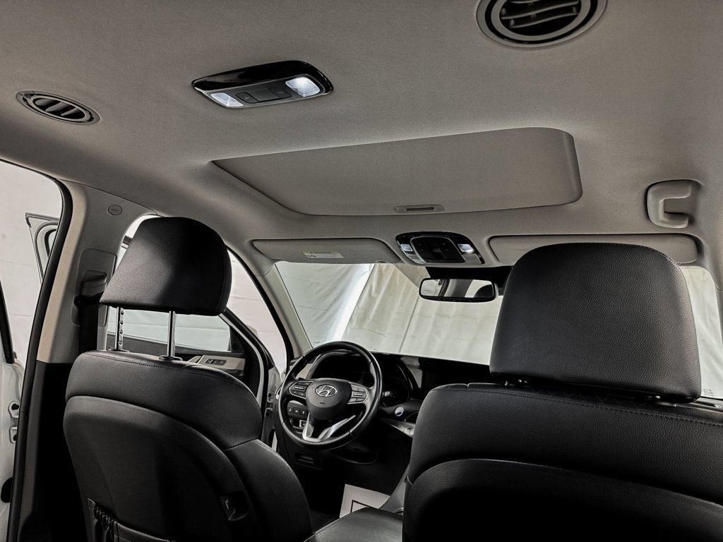 Used 2022 Hyundai Palisade SEL w/ Premium Package FWD image 12