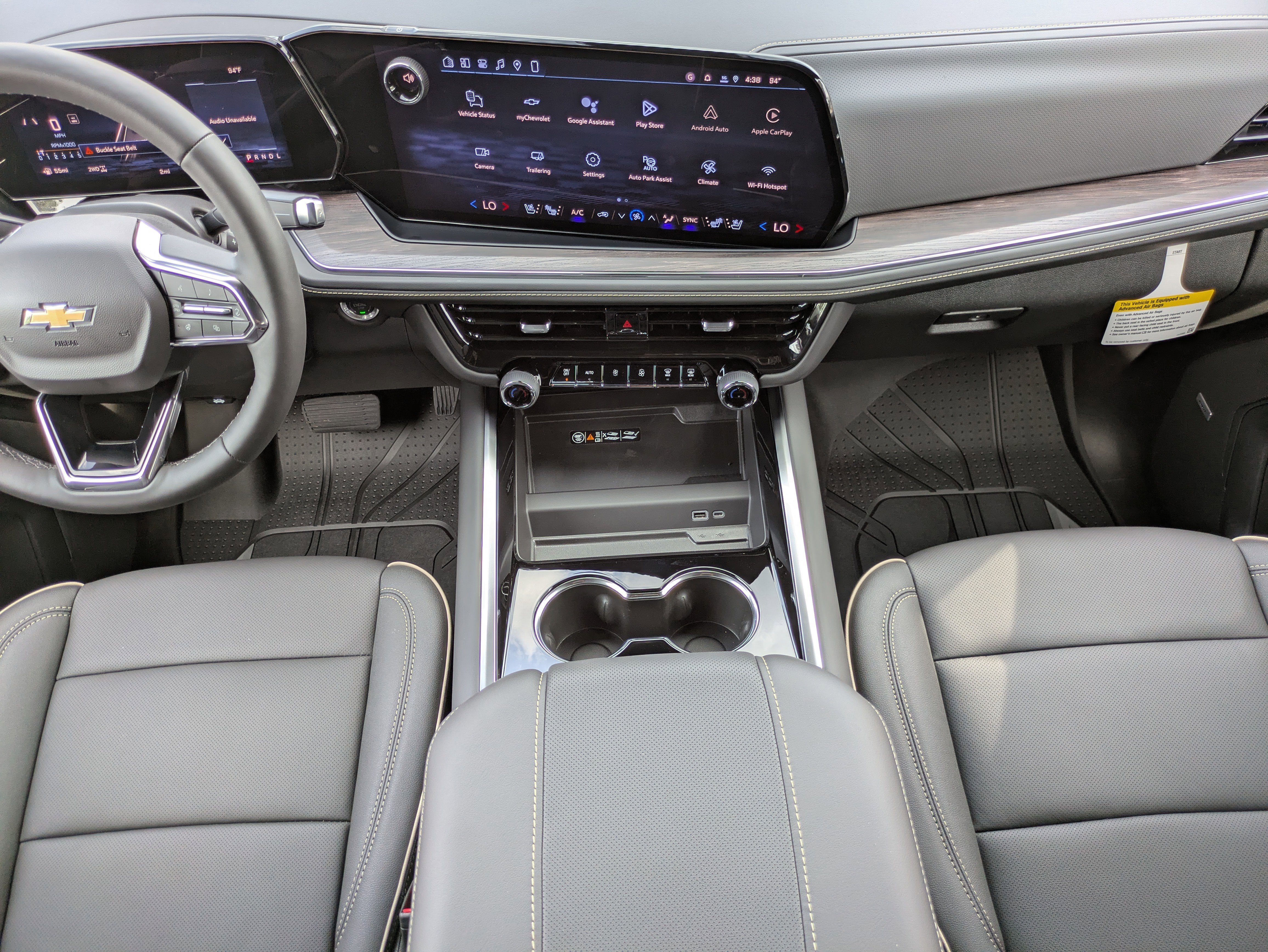 New 2026 Chevrolet Suburban Premier w/ Sun And Tow Package AWD/4WD image 13