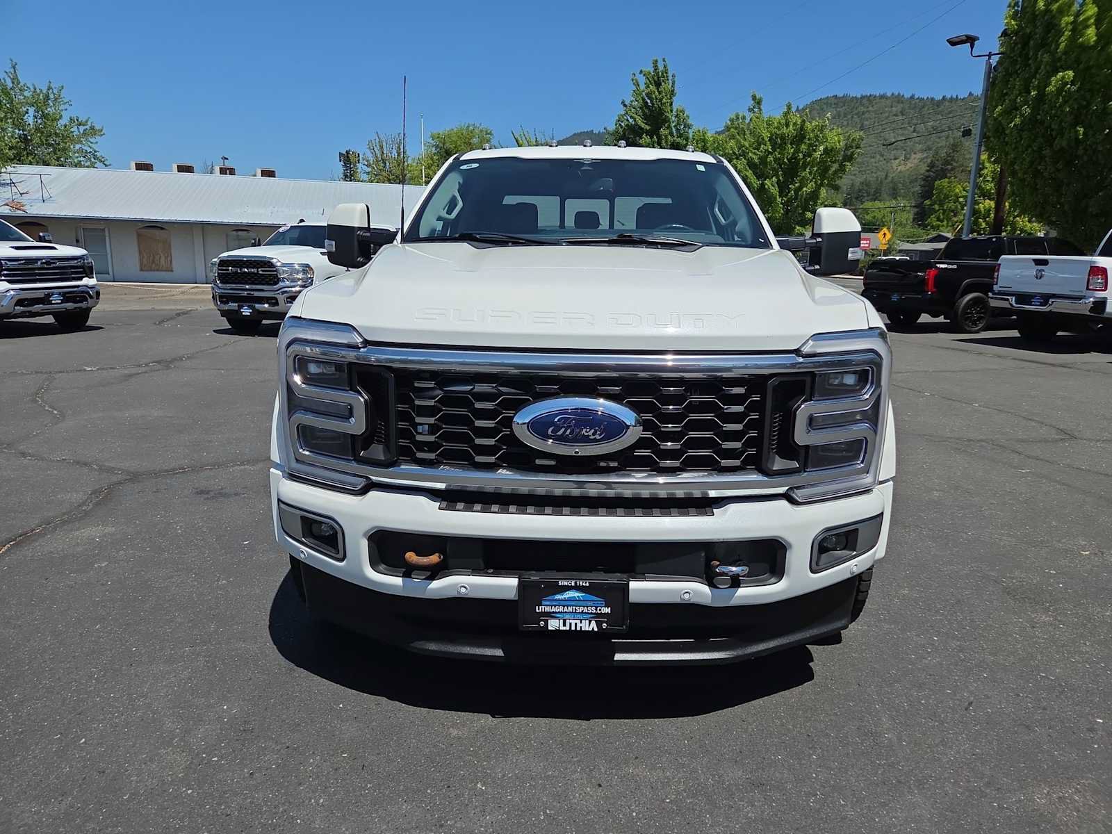 Used 2023 Ford F450 Limited w/ FX4 Off-Road Package AWD/4WD image 14