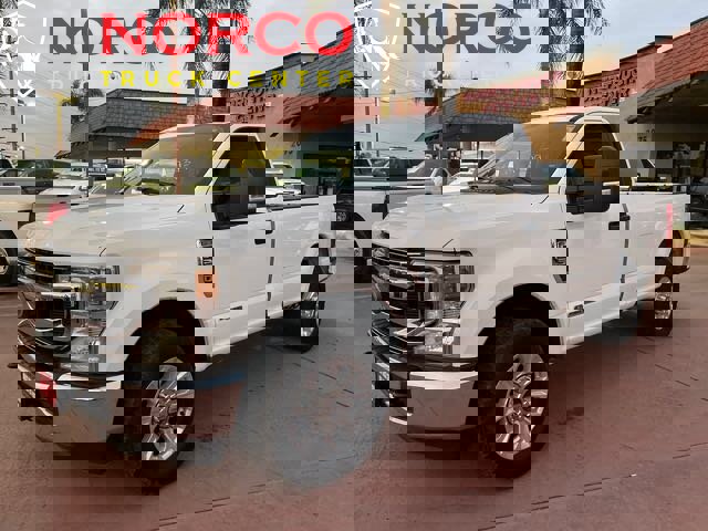 Used 2020 Ford F250 XL w/ STX Appearance Package image 28