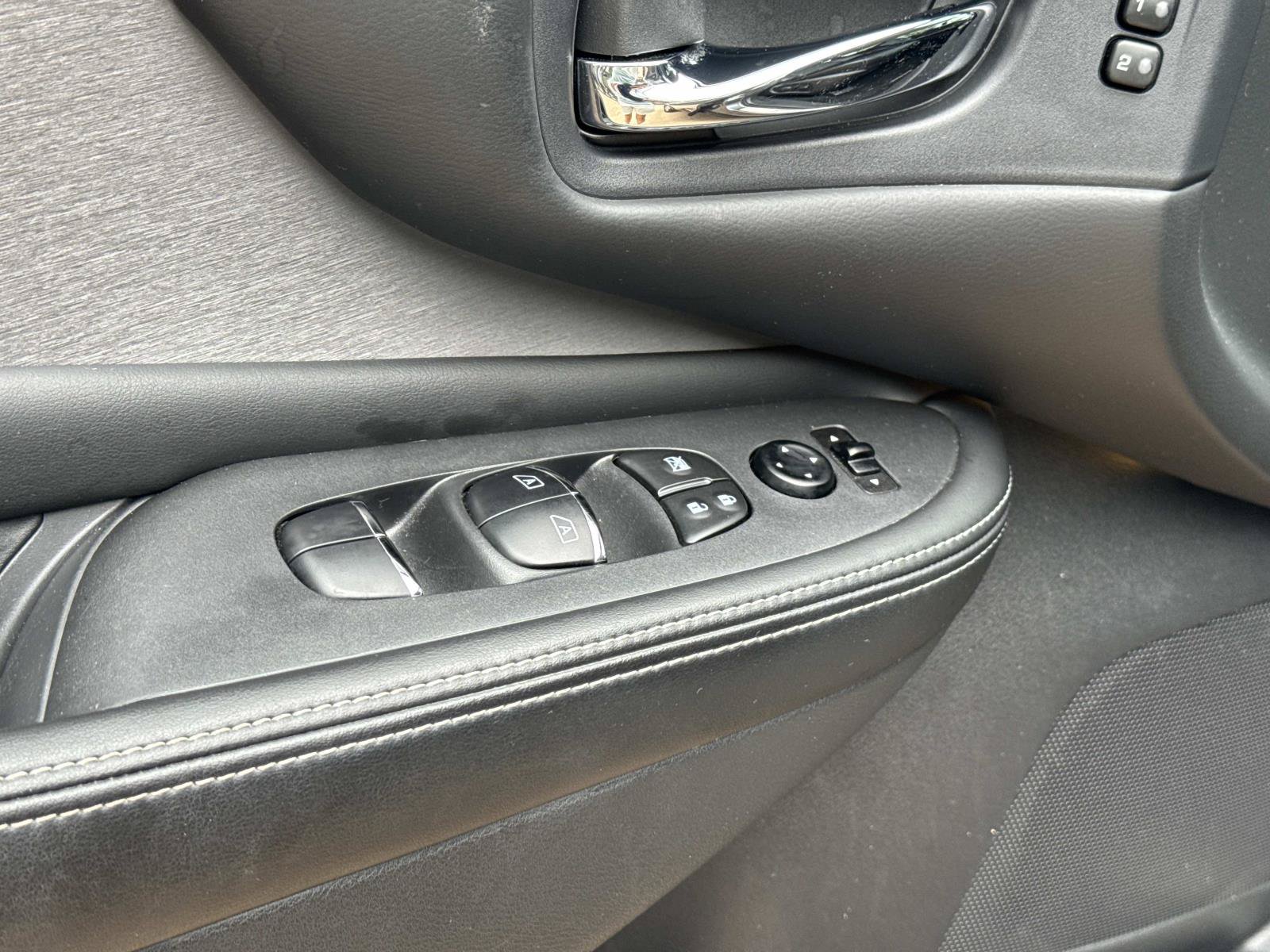 Used 2021 Nissan Murano SL FWD image 11
