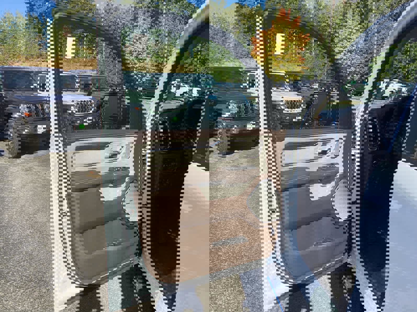 New 2026 RAM 1500 Laramie w/ Advanced Safety Group II image 17