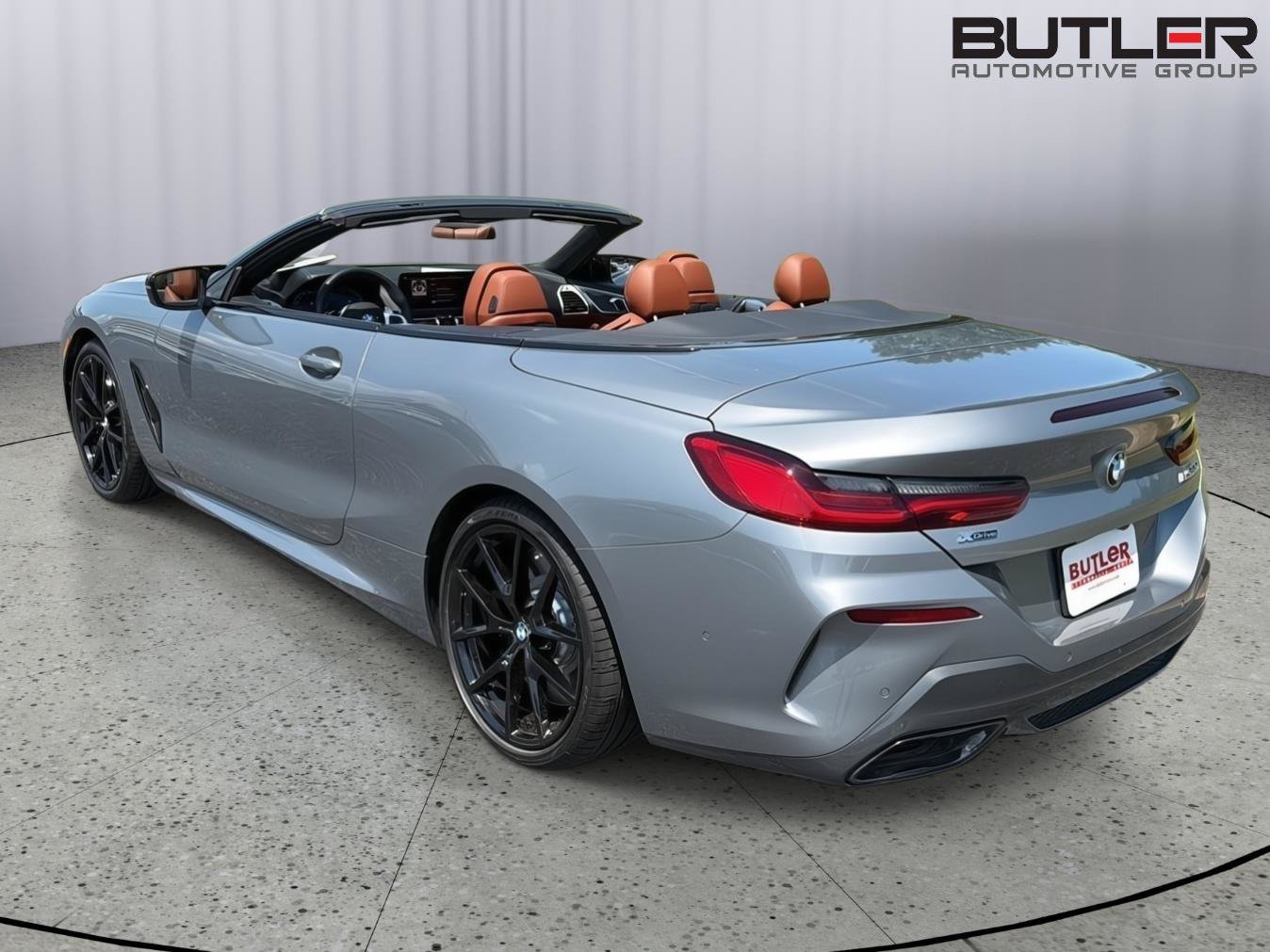 Used 2024 BMW M850i xDrive Convertible AWD/4WD image 39