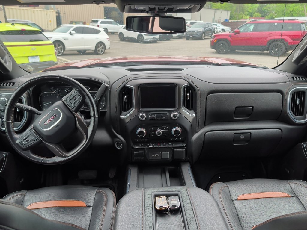 Used 2021 GMC Sierra 1500 AT4 w/ AT4 Preferred Package AWD/4WD image 11