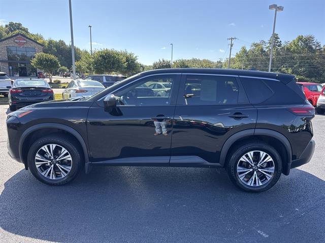 Used 2023 Nissan Rogue SV image 8