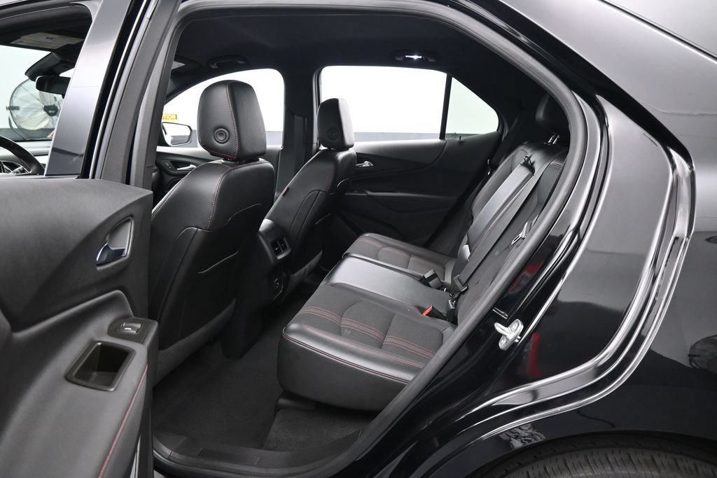 Used 2023 Chevrolet Equinox RS FWD image 28
