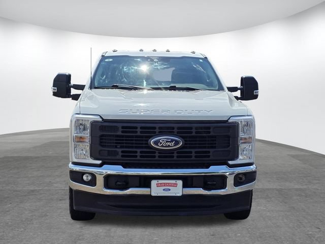 Used 2024 Ford F350 XL w/ FX4 Off-Road Package AWD/4WD image 2