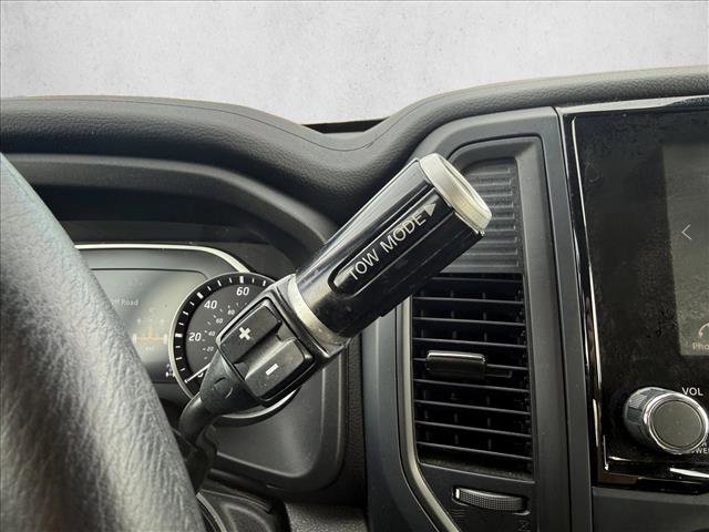 Used 2022 Nissan Titan SV w/ Accessory Utility Package image 16