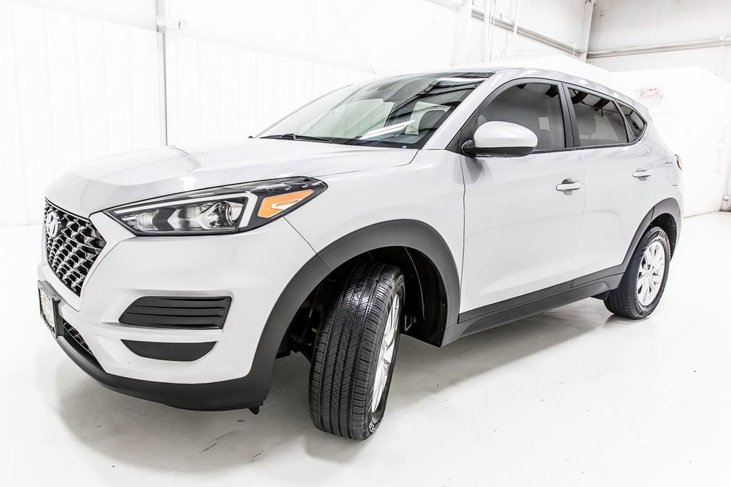 Used 2020 Hyundai Tucson SE w/ Cargo Package FWD image 2