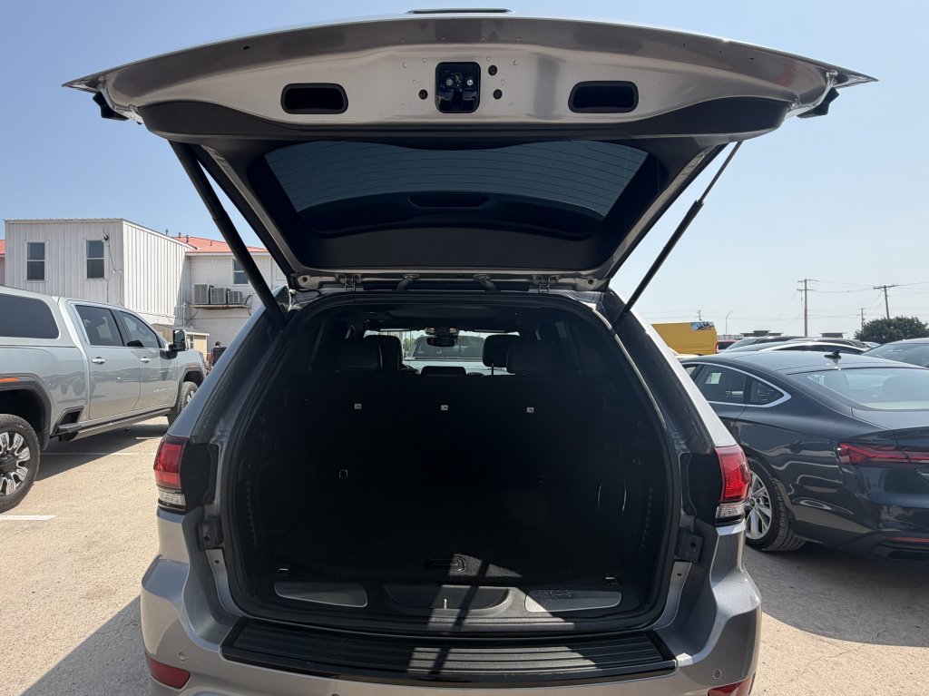 Used 2020 Jeep Grand Cherokee Trackhawk AWD/4WD image 3