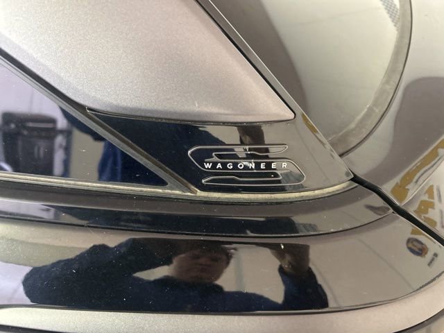 Used 2025 Jeep Wagoneer S Limited AWD/4WD image 18