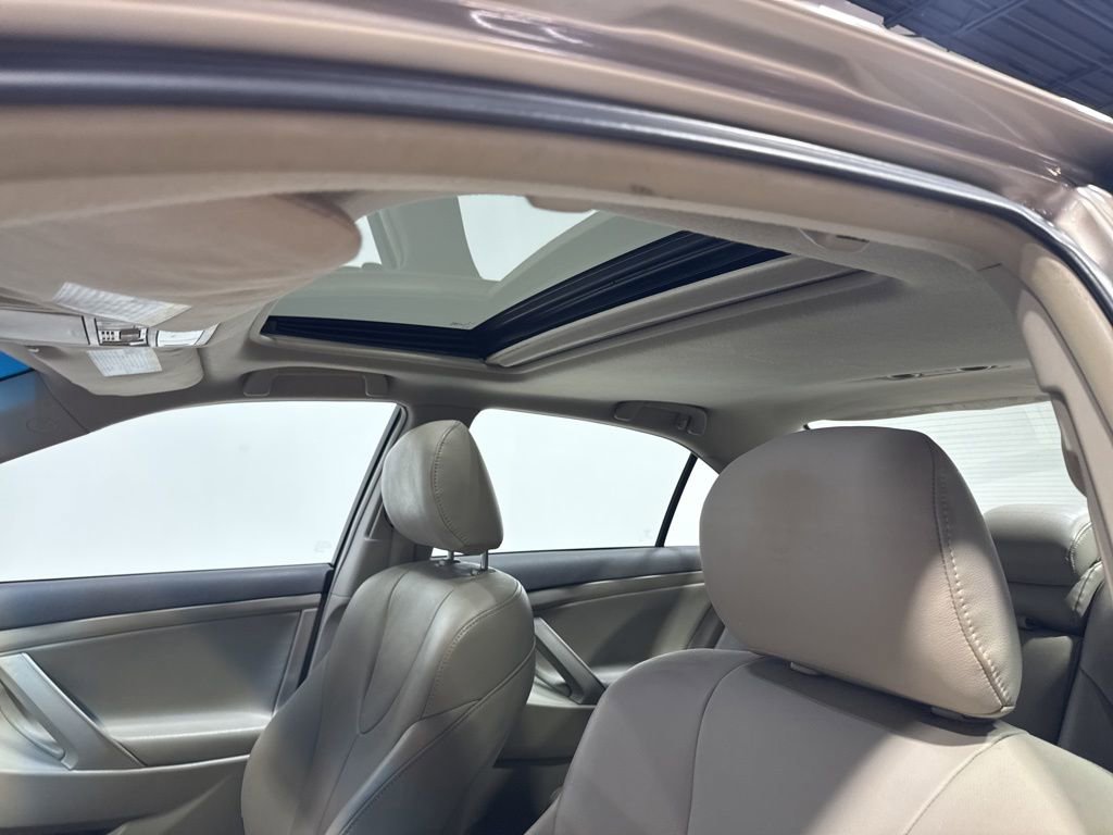 Used 2009 Toyota Camry Hybrid image 24