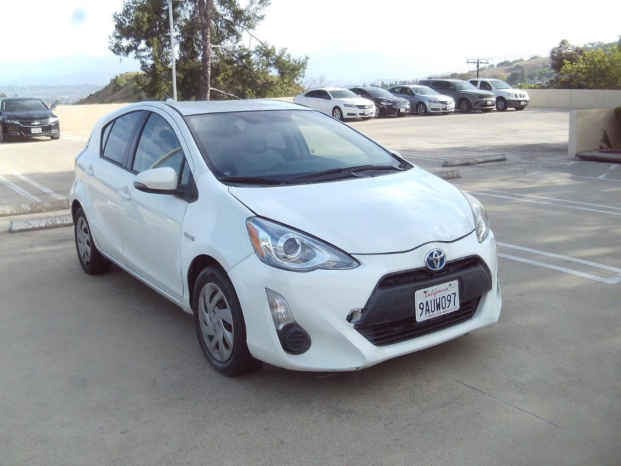 Used 2015 Toyota Prius C One FWD image 2