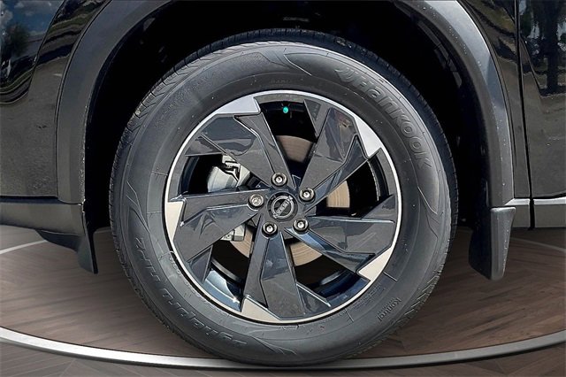 New 2026 Nissan Rogue SV image 12