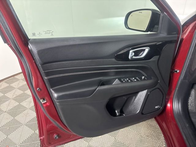 Certified 2022 Jeep Compass High Altitude image 9