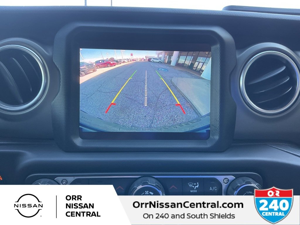 Used 2018 Jeep Wrangler Unlimited Rubicon image 25