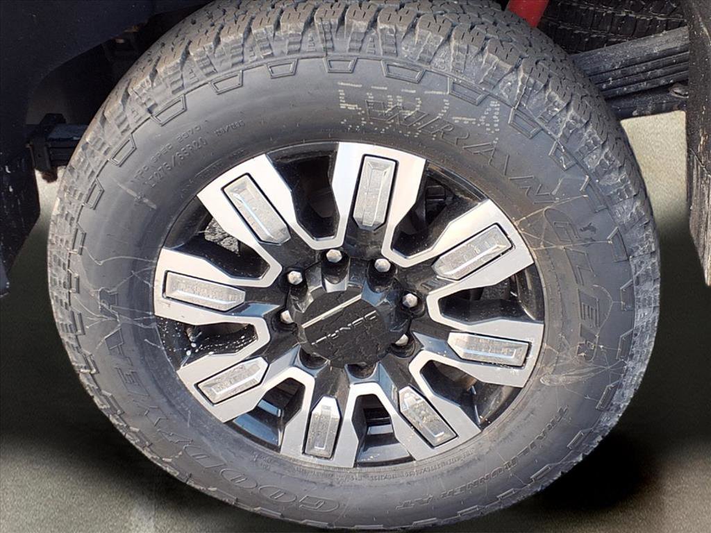 Used 2024 GMC Sierra 2500 Denali w/ Technology Package image 25