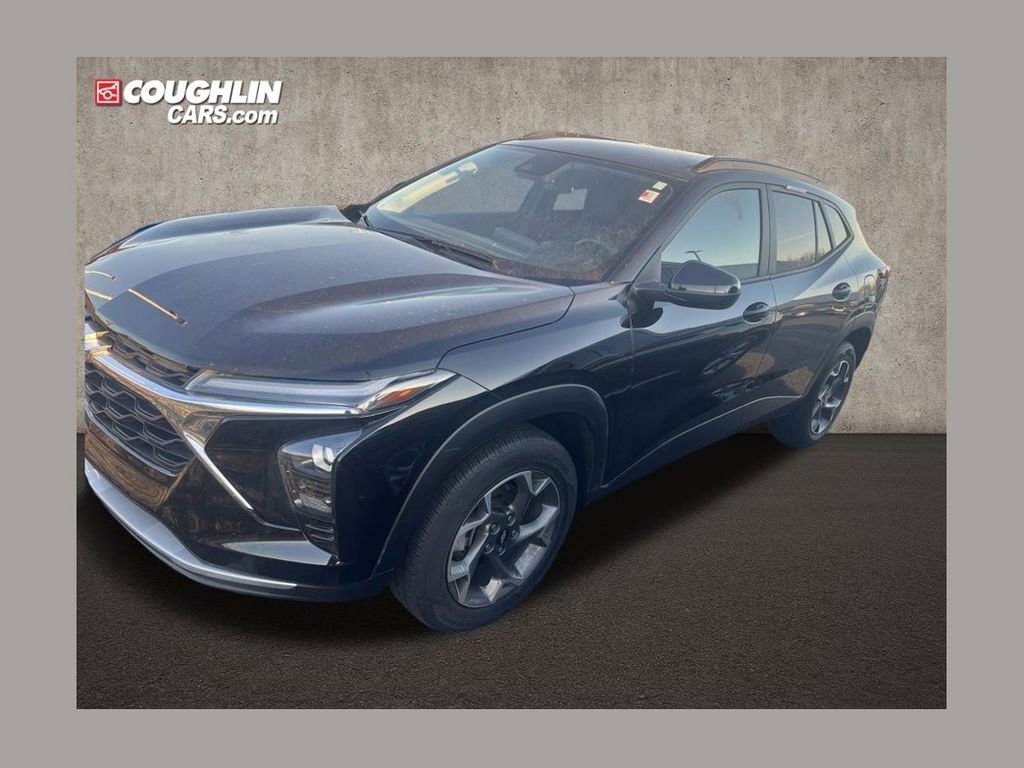 Used 2024 Chevrolet Trax LT image 1