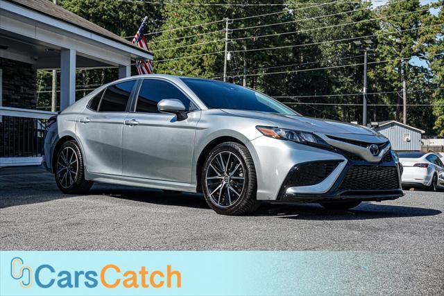 Used 2021 Toyota Camry SE FWD image 9
