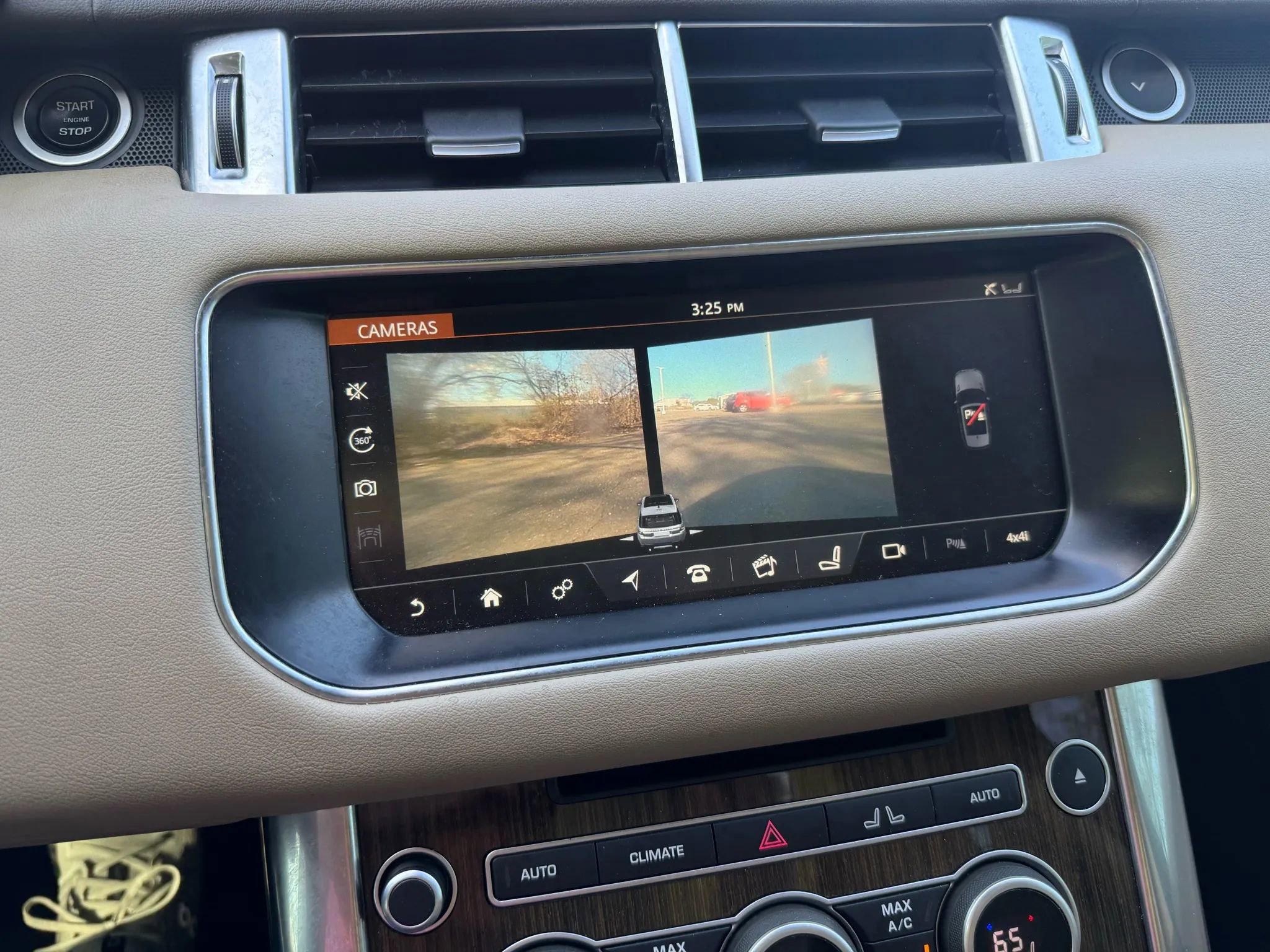 Used 2017 Land Rover Range Rover Sport HSE image 30