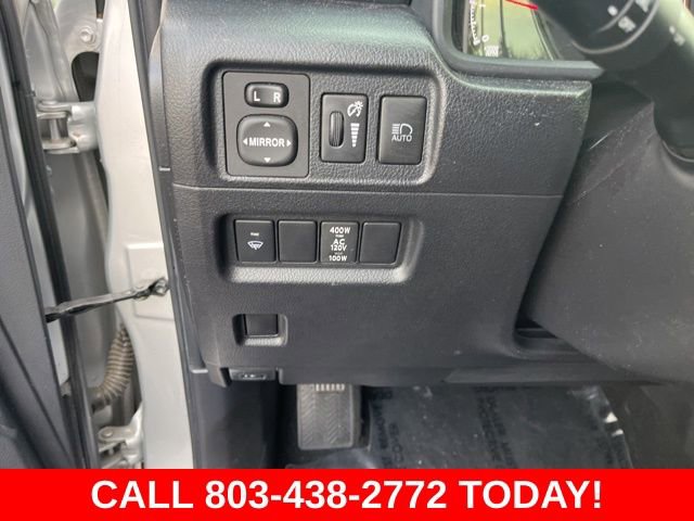 Used 2020 Toyota 4Runner SR5 image 28