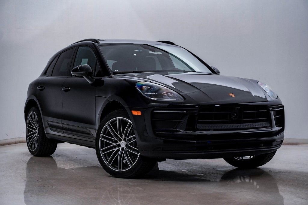 New 2026 Porsche Macan image 8