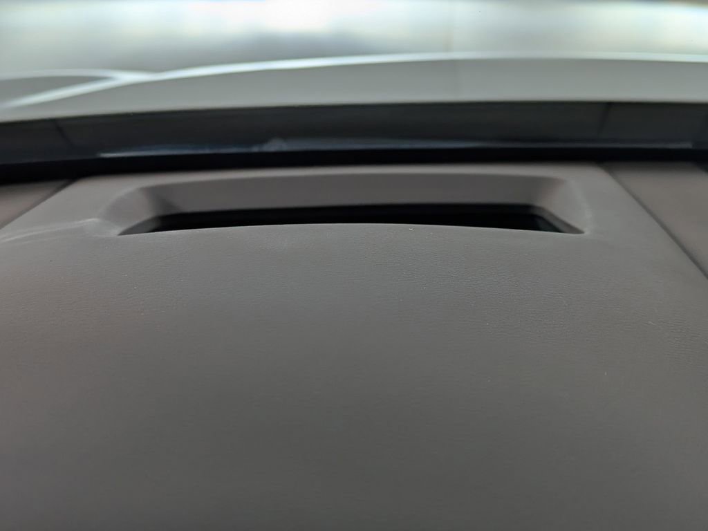 Used 2023 MAZDA CX-30 AWD 2.5 S w/ Premium Package image 18