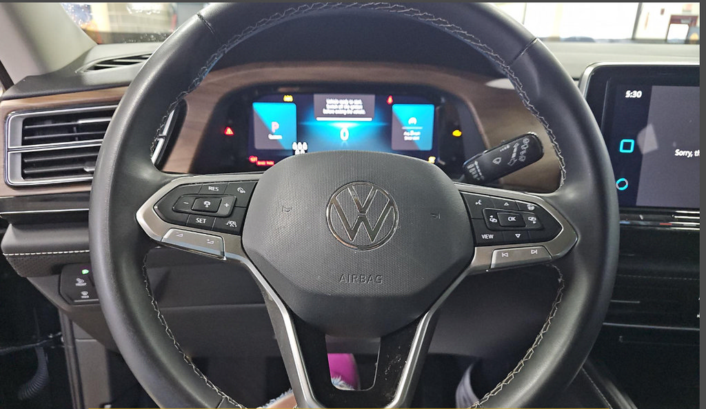 Used 2024 Volkswagen Atlas SE w/ Panoramic Sunroof Package AWD/4WD image 29