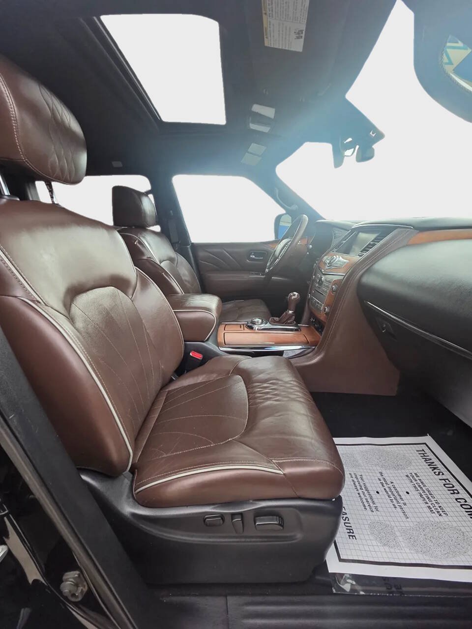 Used 2017 INFINITI QX80 Limited AWD/4WD image 12