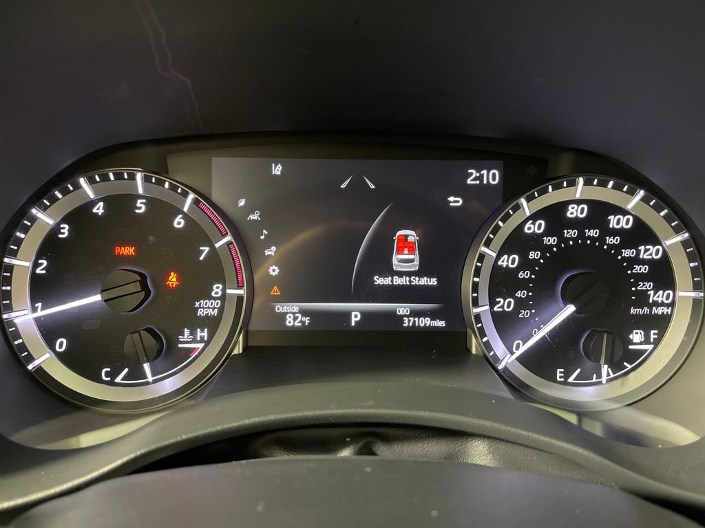 Used 2023 Toyota Highlander XLE FWD image 18