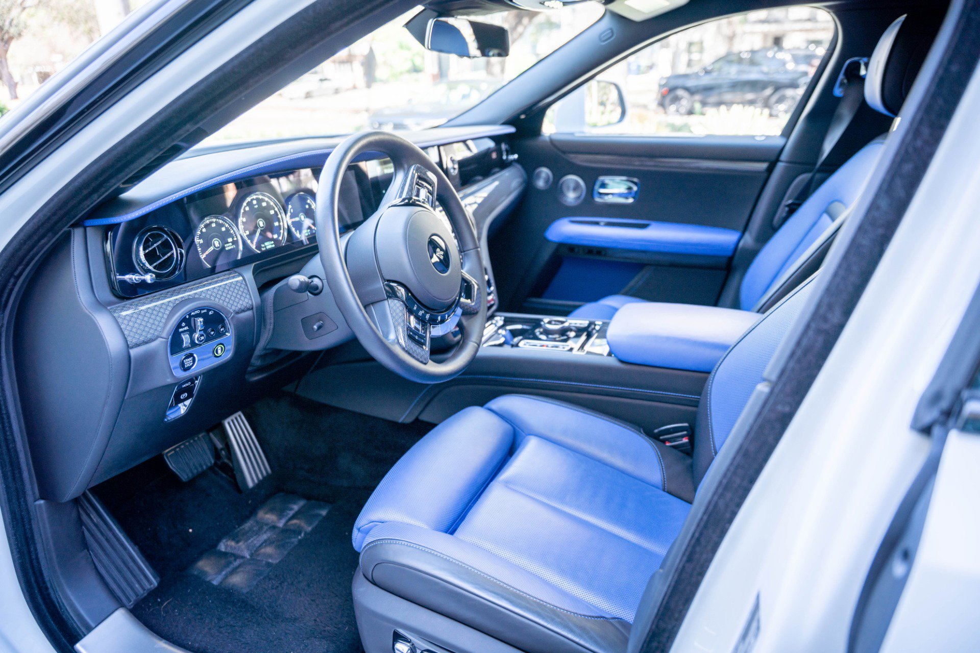 Used 2022 Rolls-Royce Ghost Black Badge image 48