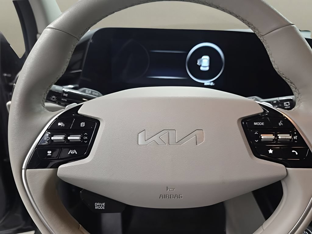 Used 2023 Kia Niro Wind w/ Wind Preserve Package FWD image 31