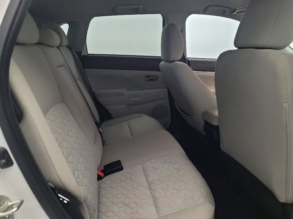 Used 2020 Mitsubishi Outlander Sport ES FWD image 19