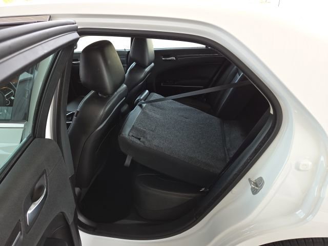 Used 2021 Chrysler 300 Touring L image 38