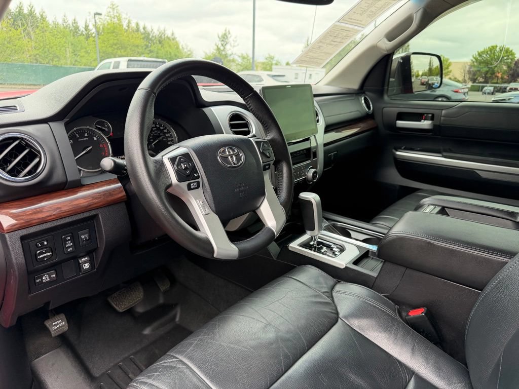 Used 2015 Toyota Tundra Limited w/ Limited Premium Package AWD/4WD image 15