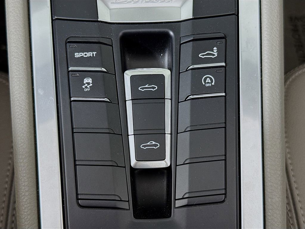 Used 2015 Porsche Boxster image 27