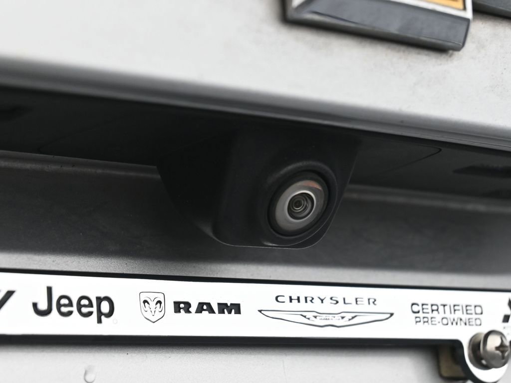 Used 2021 Chevrolet Blazer LT image 32