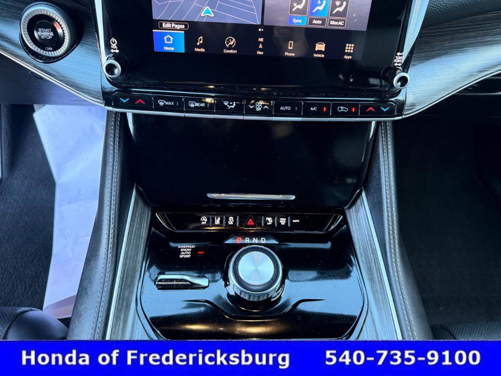 Used 2024 Jeep Wagoneer L Series II w/ Flexible Seating Group image 45