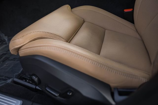 Certified 2023 Volvo S90 B6 Ultimate w/ Protection Package image 34