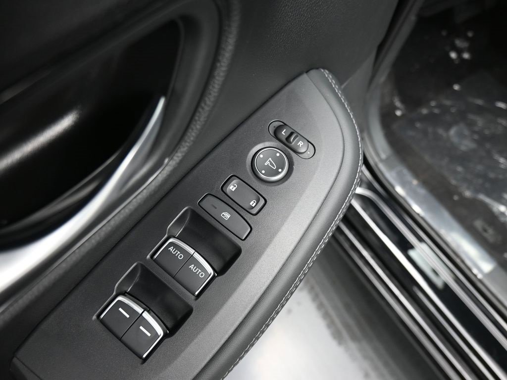 New 2026 Honda HR-V EX-L image 31