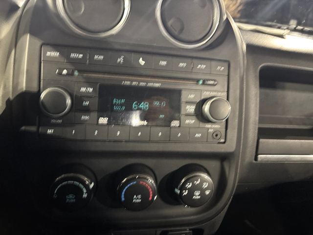 Used 2016 Jeep Patriot Sport w/ Power Value Group image 21