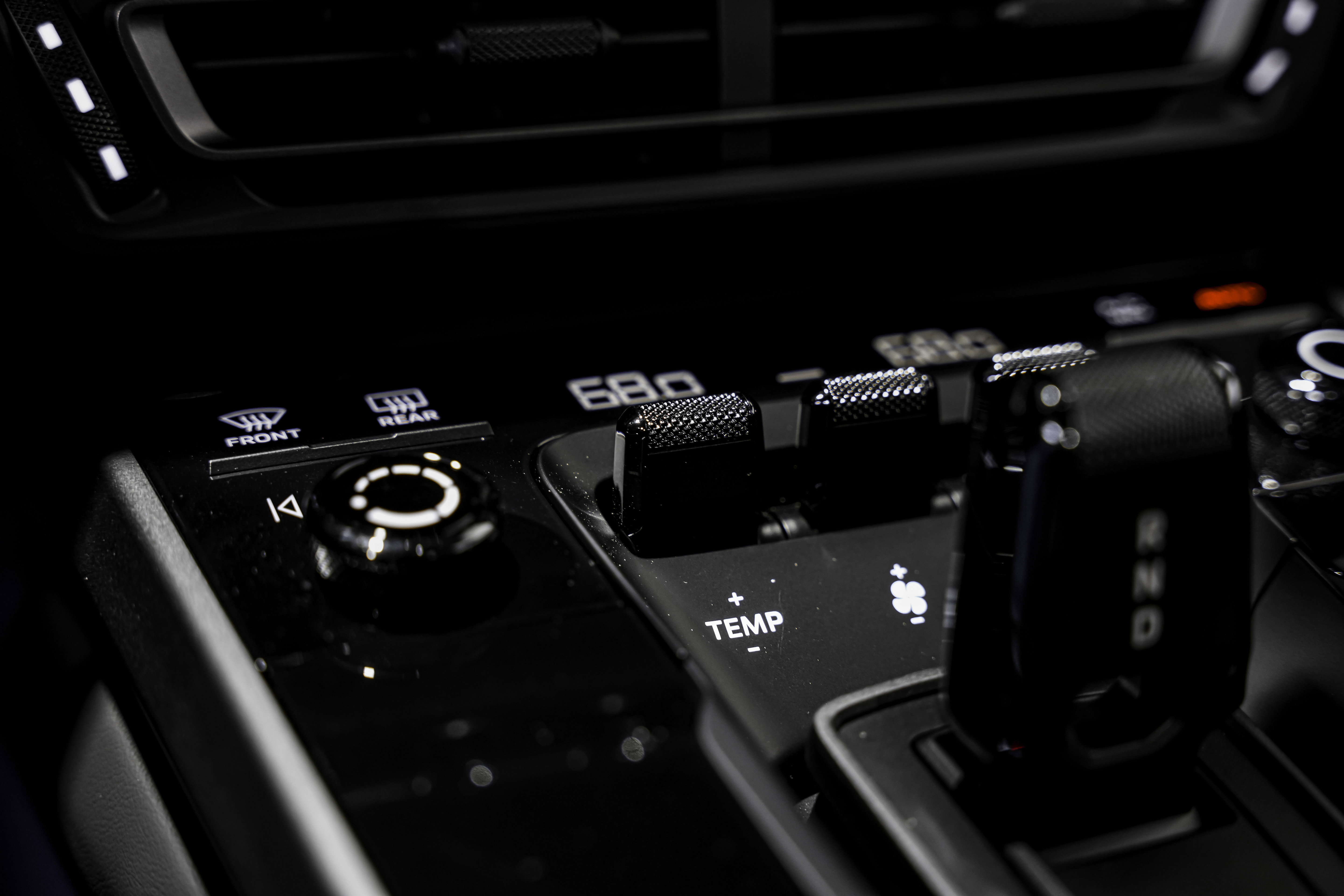 Used 2023 Porsche 911 Carrera w/ Premium Package image 15